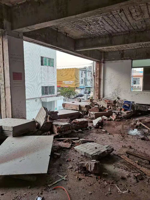 2025年万江区建筑物保护性拆除价格解析及作业安全指南